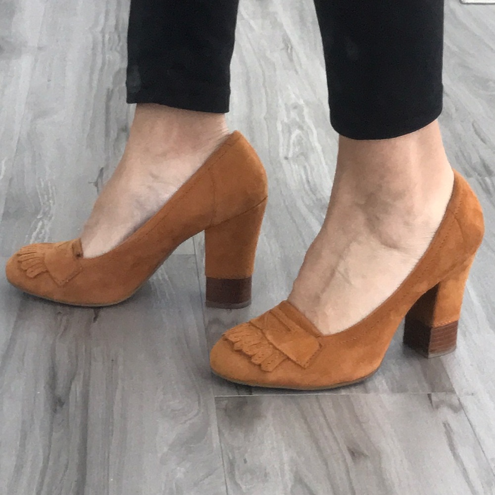 BCBGirls Pumps Suede Brown Heels Size 6.5